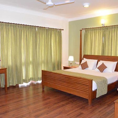 Trinity Suits Bangalore Exterior photo